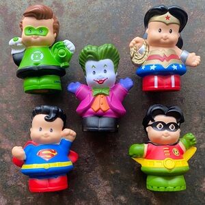 Fisher Price Little People DC Comics Figurine Set of 5 - Four Heroes & Joker